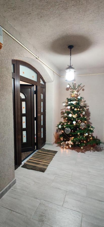 Casa Blanco Hotel Oradea Exterior foto