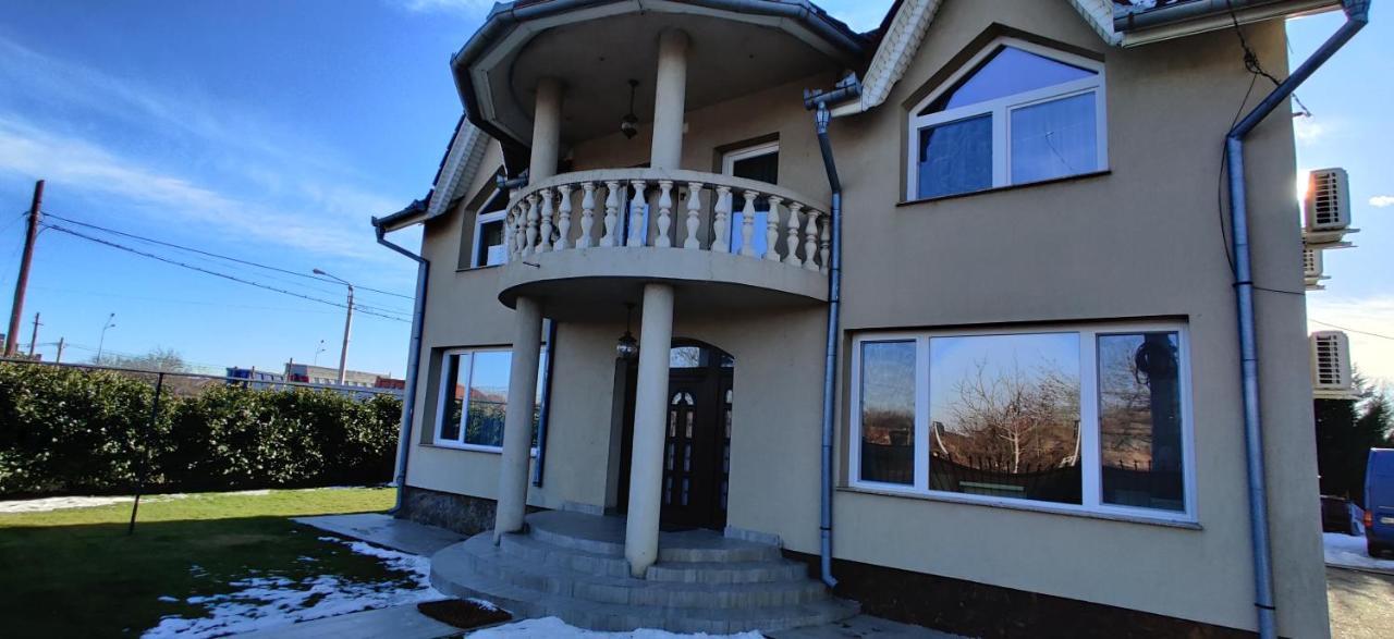 Casa Blanco Hotel Oradea Exterior foto