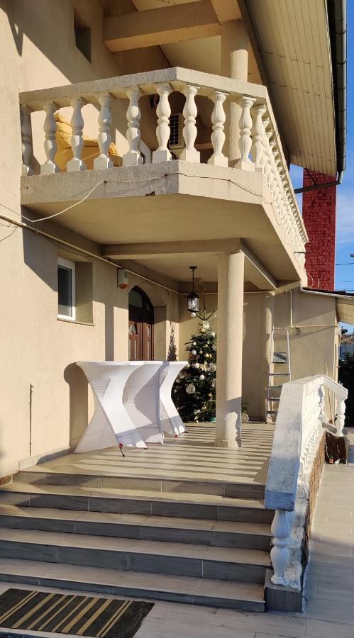 Casa Blanco Hotel Oradea Exterior foto